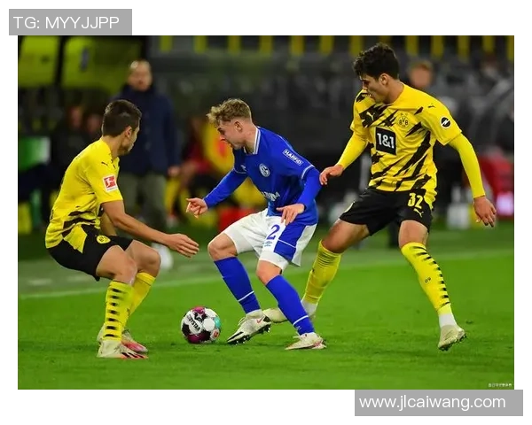 莫斯科中央与奥林匹亚的巅峰对决揭示足球战术与团队精神的较量